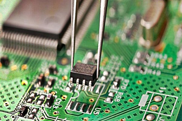 تعمیرات بردهای الکترونیکی
